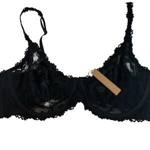 NWT SKIMS Stretch Lace Intimates Underwire Scoop Bra in onyx Size 44D